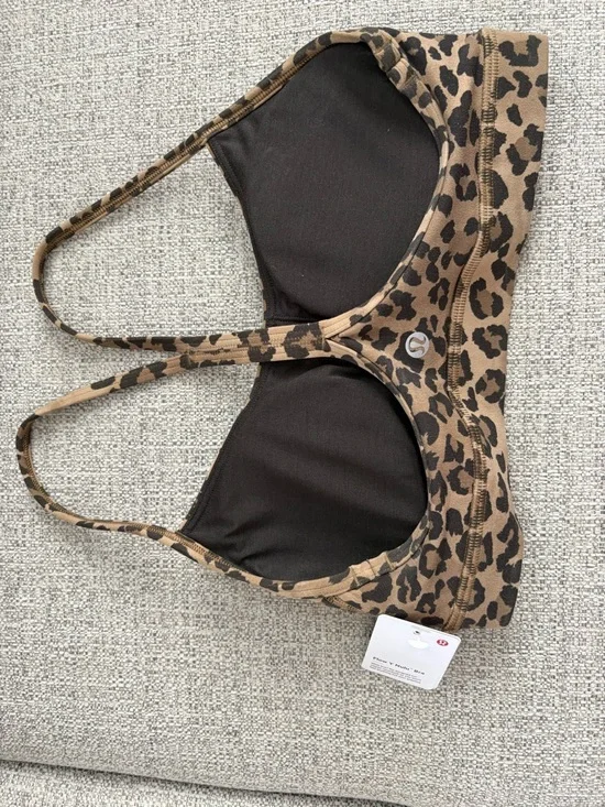 Lululemon Flow Y Nulu Leopard Bra - Picture 2 of 3
